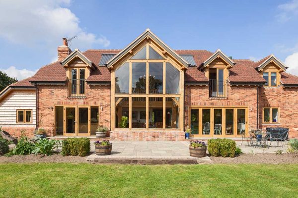 modern oak frame home, oak framed houses, oak framed buildings