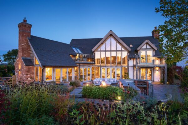 Oak framed houses, modern oak frame house