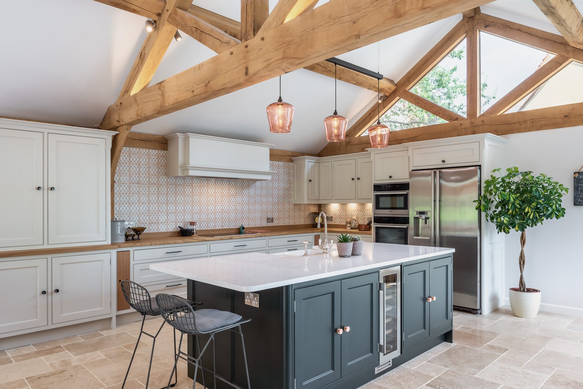Oak frame extensions - Image gallery - Welsh Oak Frame