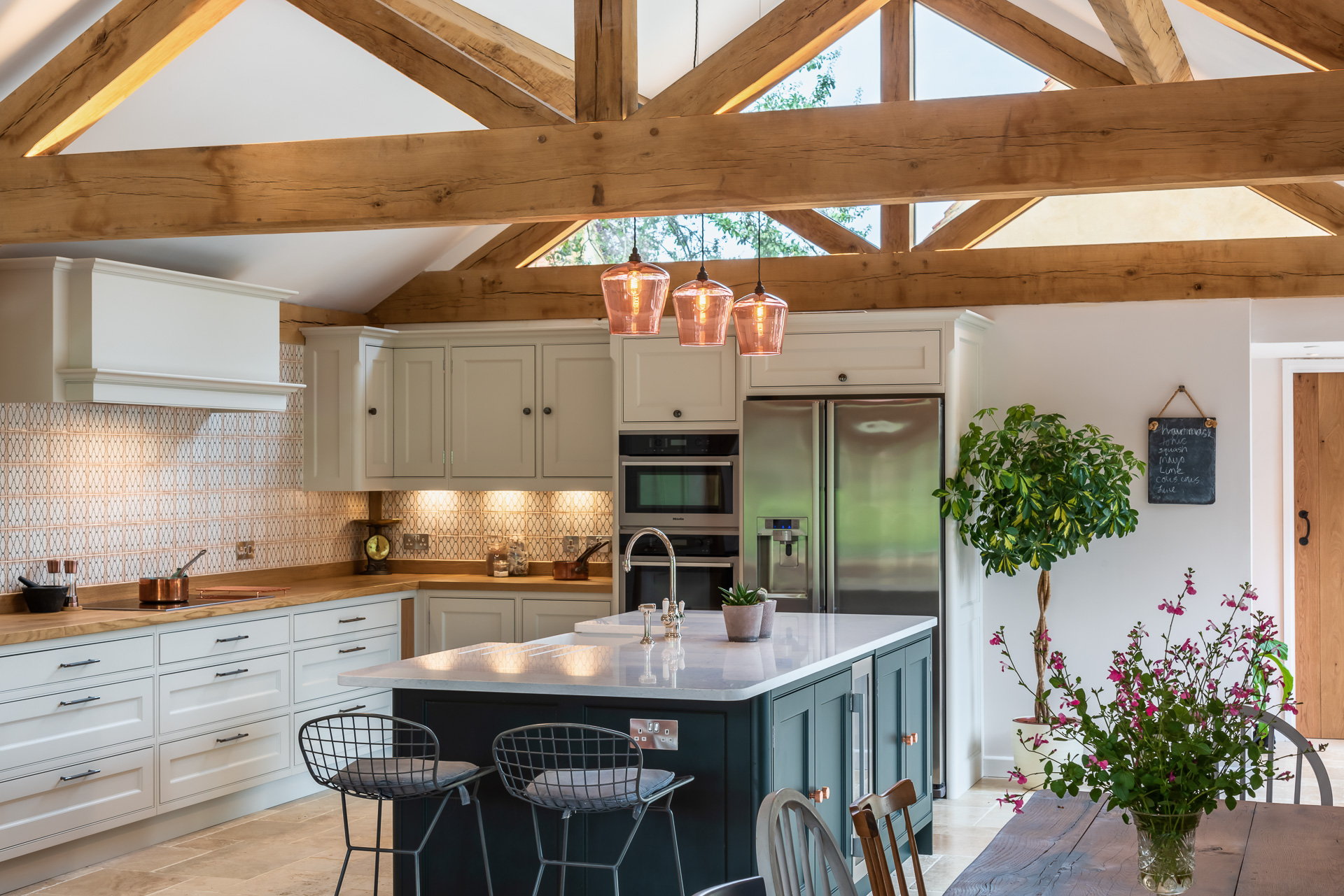 Oak frame extensions - Image gallery - Welsh Oak Frame
