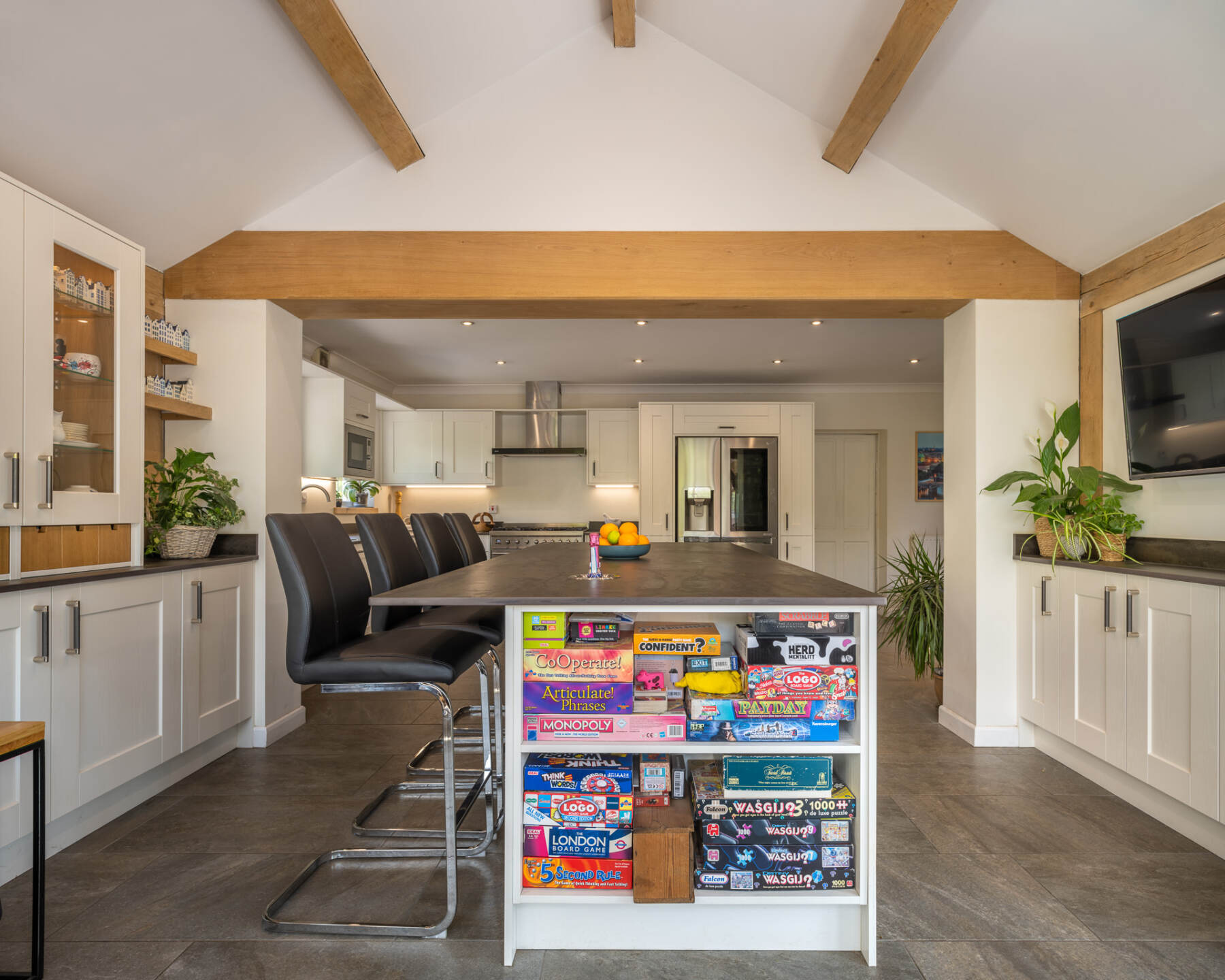 Oak frame extensions - Image gallery - Welsh Oak Frame