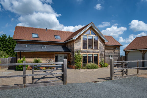 Oak frame buildings, Oak frame house, oak home