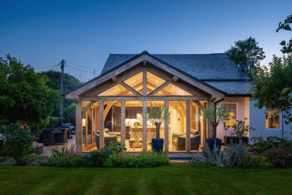 Modern oak frame extension oak framed extension. sun room extension, oak frame extension, kitchen extension in oak